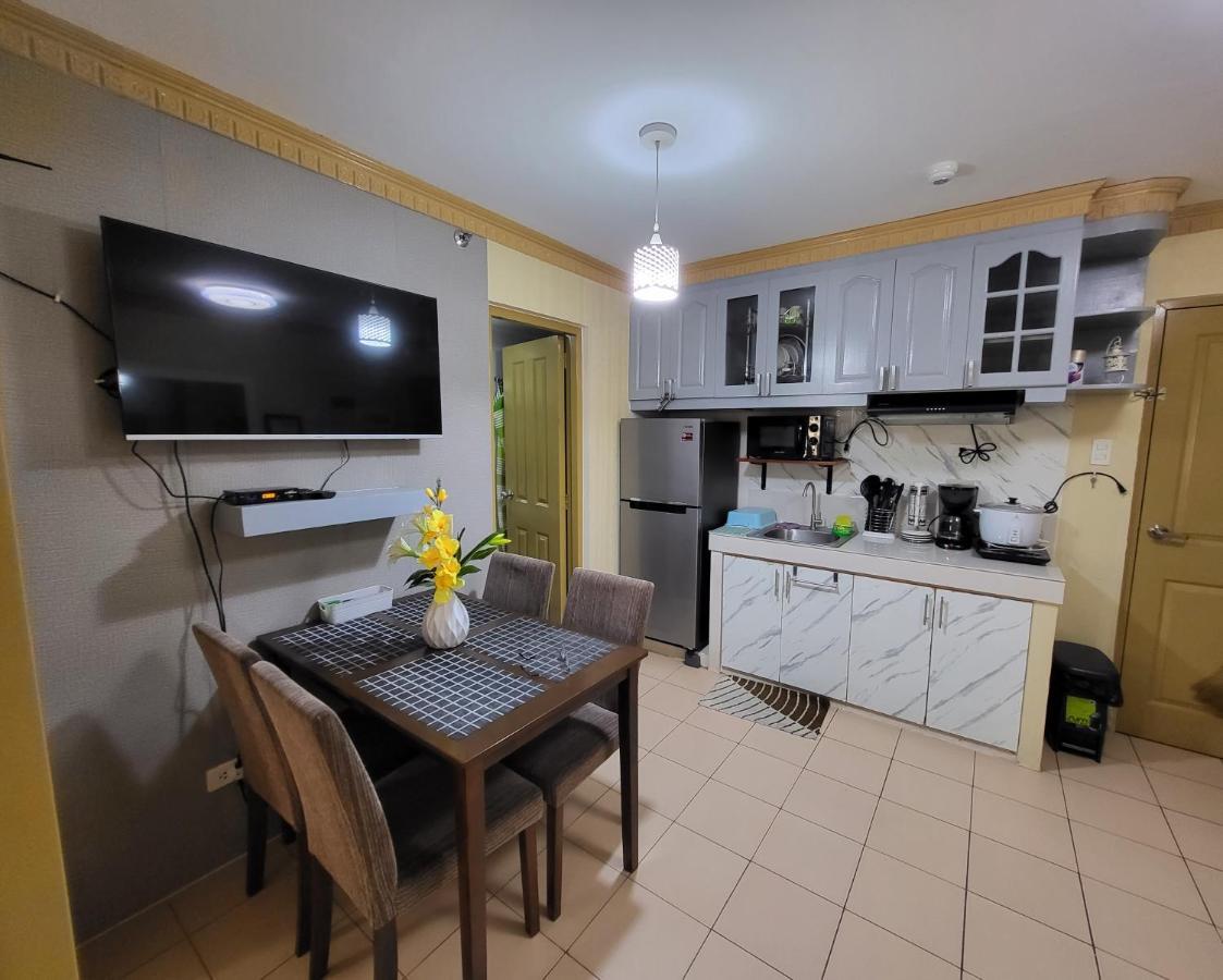 Entire 2Br Condo Unit@8 Spatial Condominium Davao Luaran gambar